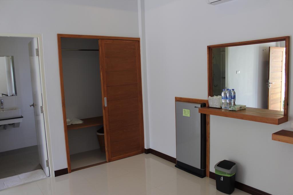 The Brass Villa Garden Resort Sattahip Exterior photo