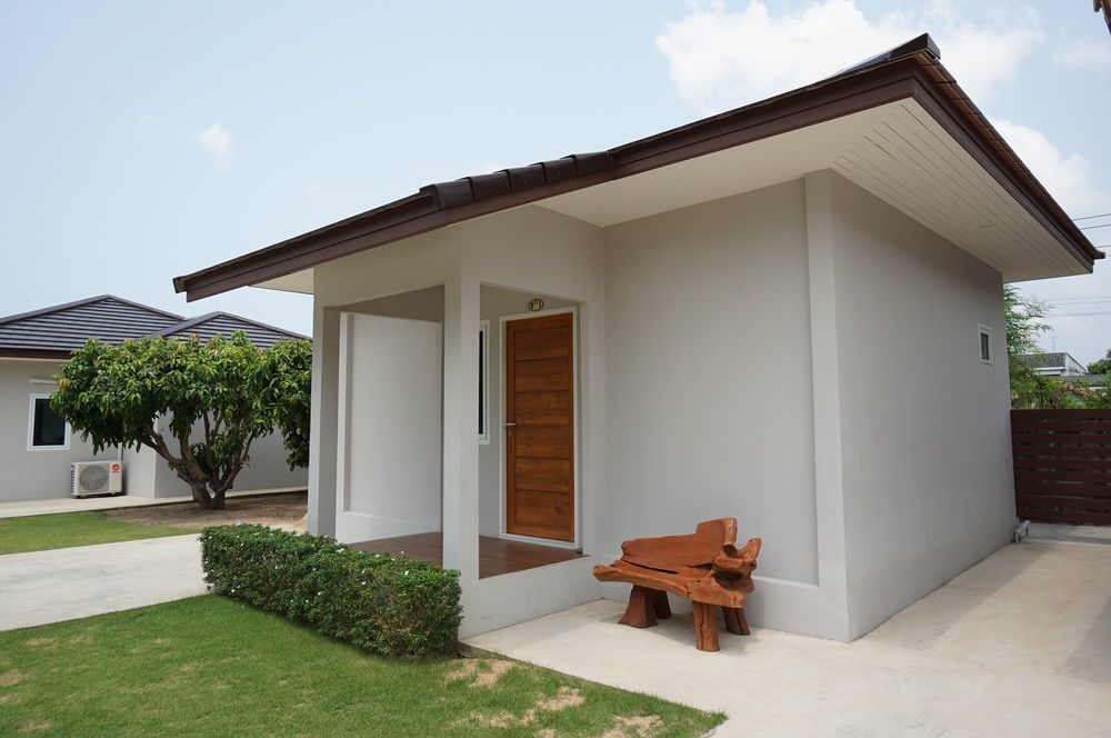 The Brass Villa Garden Resort Sattahip Exterior photo